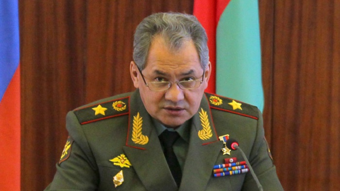 Sergueï Choïgou a eu des entretiens en urgence avec les ministres de la défense d`Azerbaïdjan et d`Arménie